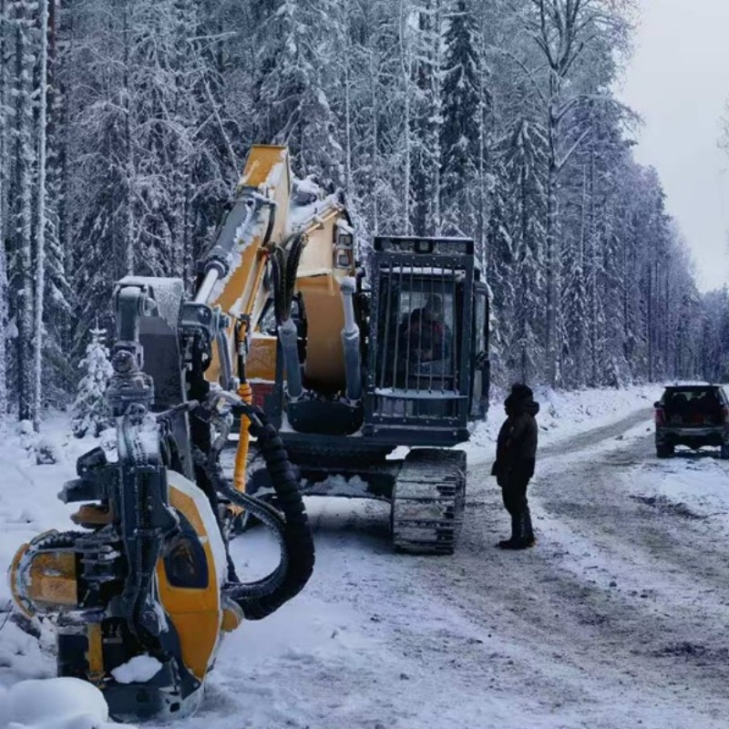Heavy Duty Automatic Wood Cutt - Heavy Equipment And Machinery 评论和价格