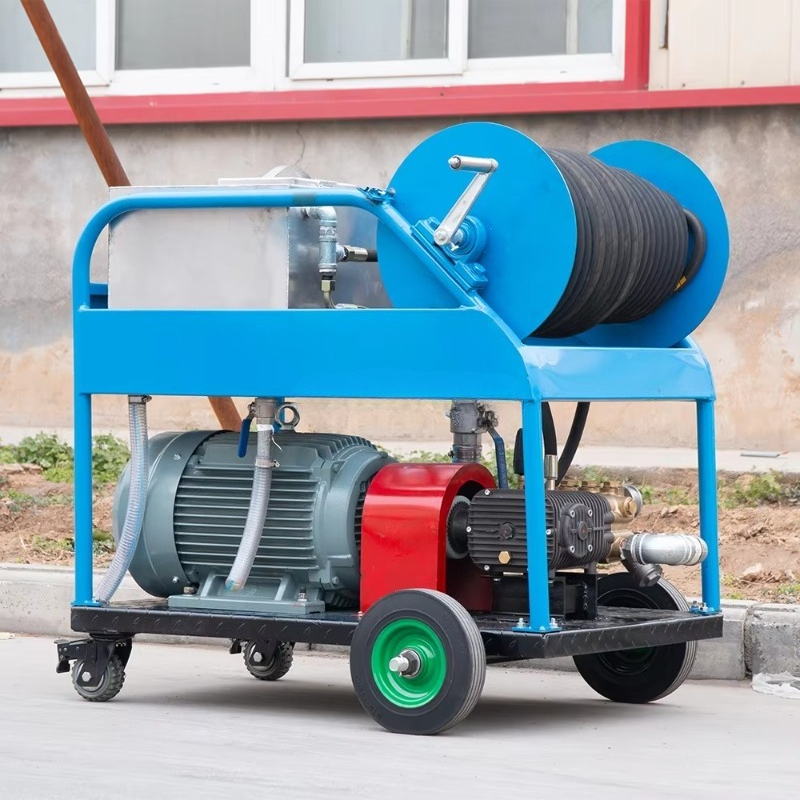 New 200 bar electric high pres - Heavy Equipment And Machinery 评论和价格